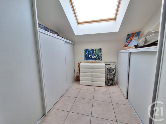 Maison &agrave; louer - 7 pi&egrave;ces - 190,76 m2 - Charvonnex - 74 - RHONE-ALPES