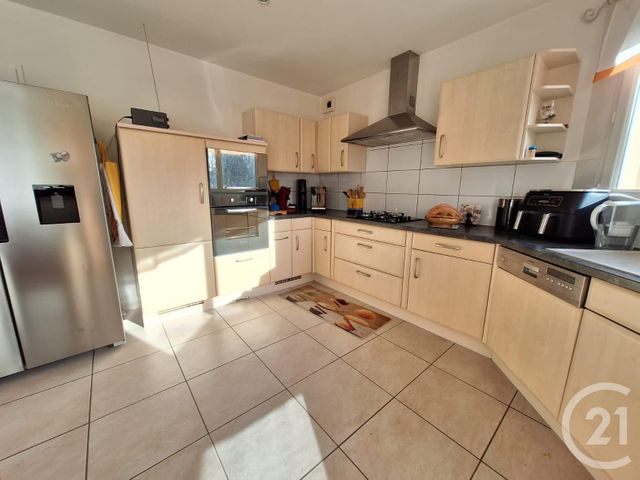 Maison &agrave; louer - 7 pi&egrave;ces - 190,76 m2 - Charvonnex - 74 - RHONE-ALPES