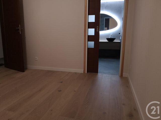 Maison &agrave; louer - 6 pi&egrave;ces - 255,26 m2 - Groisy - 74 - RHONE-ALPES