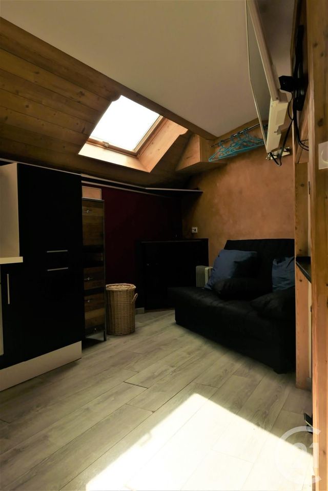 Appartement Studio &agrave; louer - 1 pi&egrave;ce - 17,49 m2 - Cruseilles - 74 - RHONE-ALPES