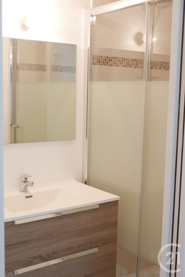 Appartement T3 &agrave; louer - 3 pi&egrave;ces - 65,85 m2 - Le Sappey - 74 - RHONE-ALPES