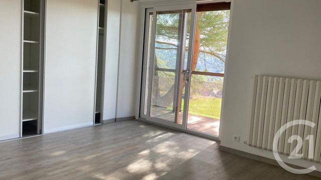 Appartement T4 &agrave; louer - 4 pi&egrave;ces - 99,81 m2 - Cruseilles - 74 - RHONE-ALPES