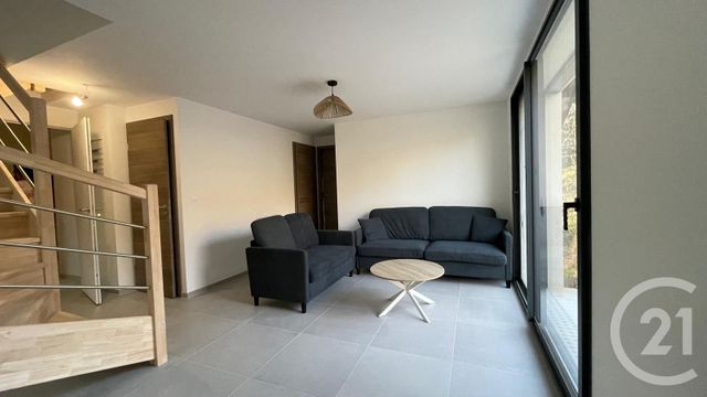 Appartement T4 &agrave; louer - 4 pi&egrave;ces - 74,36 m2 - Cruseilles - 74 - RHONE-ALPES