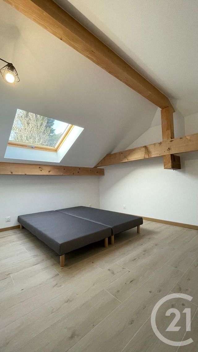 Appartement T4 &agrave; louer - 4 pi&egrave;ces - 74,36 m2 - Cruseilles - 74 - RHONE-ALPES