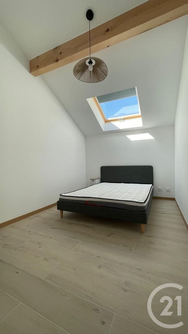 Appartement T4 &agrave; louer - 4 pi&egrave;ces - 74,36 m2 - Cruseilles - 74 - RHONE-ALPES