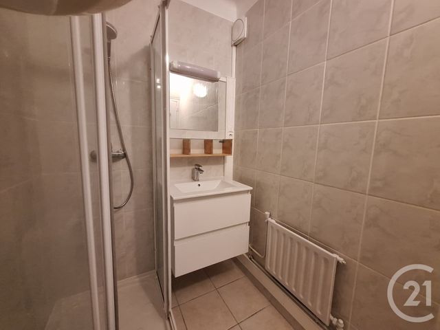 Appartement T2 &agrave; louer - 2 pi&egrave;ces - 37,86 m2 - Annecy - 74 - RHONE-ALPES