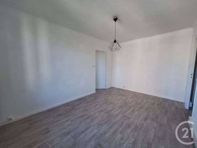 Appartement T2 &agrave; louer - 2 pi&egrave;ces - 37,86 m2 - Annecy - 74 - RHONE-ALPES