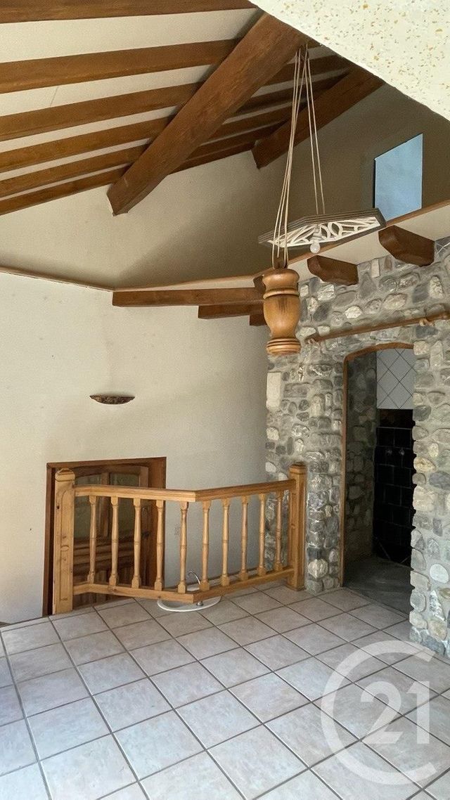 Appartement T3 &agrave; louer - 4 pi&egrave;ces - 134,58 m2 - Dingy En Vuache - 74 - RHONE-ALPES