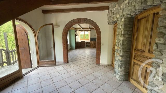 Appartement T3 &agrave; louer - 4 pi&egrave;ces - 134,58 m2 - Dingy En Vuache - 74 - RHONE-ALPES
