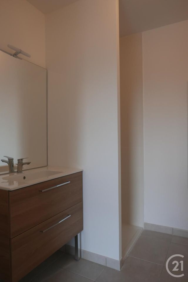 Appartement T2 &agrave; louer - 2 pi&egrave;ces - 44,16 m2 - Cruseilles - 74 - RHONE-ALPES