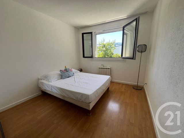 Appartement F3 &agrave; vendre - 3 pi&egrave;ces - 73,04 m2 - St Julien En Genevois - 74 - RHONE-ALPES