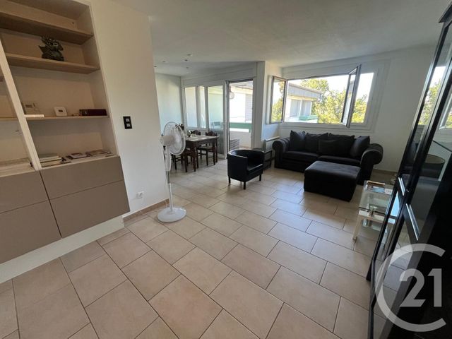 Appartement F3 &agrave; vendre - 3 pi&egrave;ces - 73,04 m2 - St Julien En Genevois - 74 - RHONE-ALPES