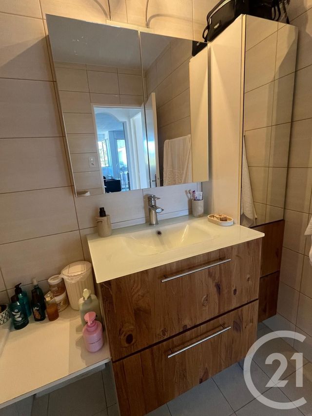 Appartement F3 &agrave; vendre - 3 pi&egrave;ces - 73,04 m2 - St Julien En Genevois - 74 - RHONE-ALPES