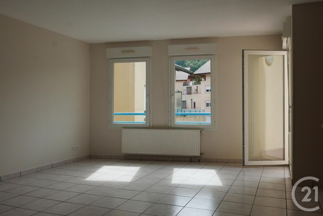 Appartement T4 &agrave; louer - 4 pi&egrave;ces - 74,45 m2 - Cruseilles - 74 - RHONE-ALPES