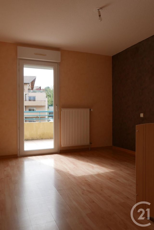 Appartement T4 &agrave; louer - 4 pi&egrave;ces - 74,45 m2 - Cruseilles - 74 - RHONE-ALPES