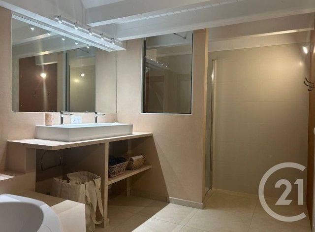Appartement Duplex &agrave; louer - 4 pi&egrave;ces - 102,75 m2 - Andilly - 74 - RHONE-ALPES