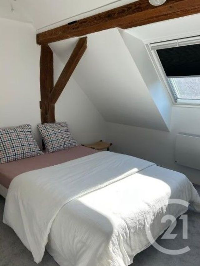 Appartement Duplex &agrave; louer - 4 pi&egrave;ces - 102,75 m2 - Andilly - 74 - RHONE-ALPES
