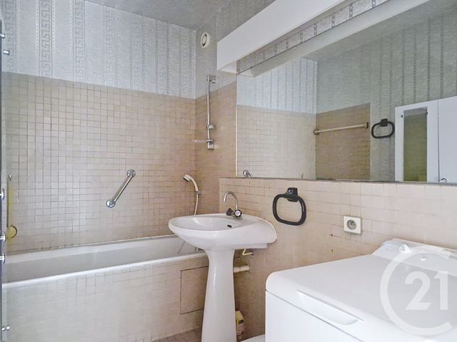 Appartement F5 à vendre - 5 pièces - 105,74 m2 - Bourg La Reine - 92 - ILE-DE-FRANCE