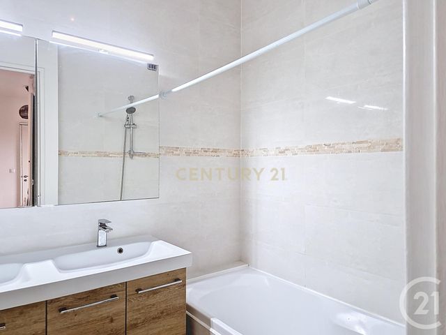 Appartement F4 à vendre - 4 pièces - 75,73 m2 - Sceaux - 92 - ILE-DE-FRANCE