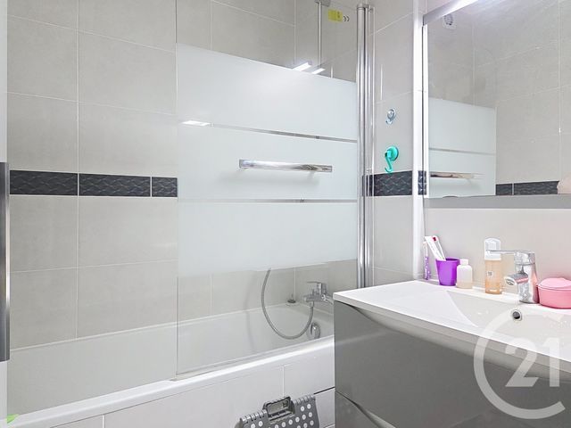 Appartement F3 à vendre - 3 pièces - 60,84 m2 - Bourg La Reine - 92 - ILE-DE-FRANCE