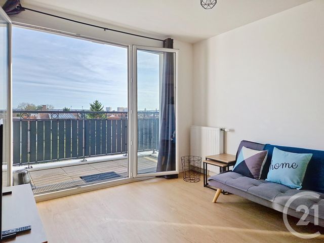 Appartement F2 à louer - 2 pièces - 39,75 m2 - Le Blanc Mesnil - 93 - ILE-DE-FRANCE