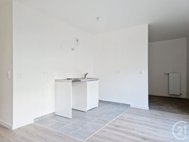 Appartement T1 &agrave; louer - 1 pi&egrave;ce - 35,70 m2 - Villiers Sur Marne - 94 - ILE-DE-FRANCE