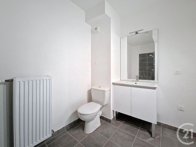 Appartement T1 &agrave; louer - 1 pi&egrave;ce - 35,70 m2 - Villiers Sur Marne - 94 - ILE-DE-FRANCE