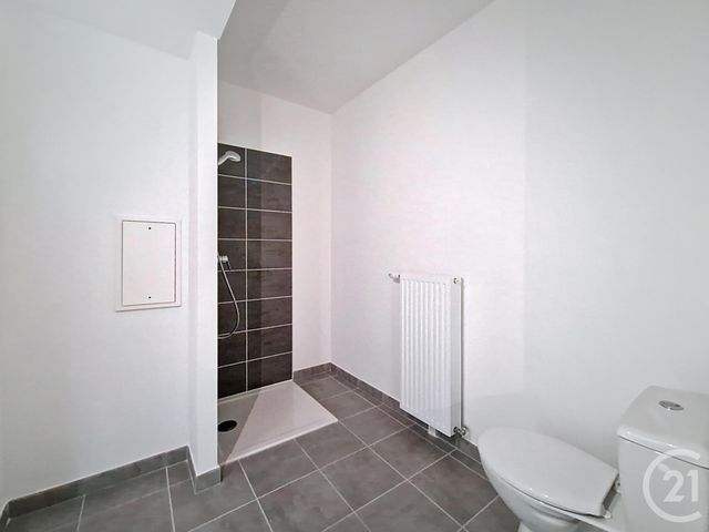Appartement T1 &agrave; louer - 1 pi&egrave;ce - 35,70 m2 - Villiers Sur Marne - 94 - ILE-DE-FRANCE