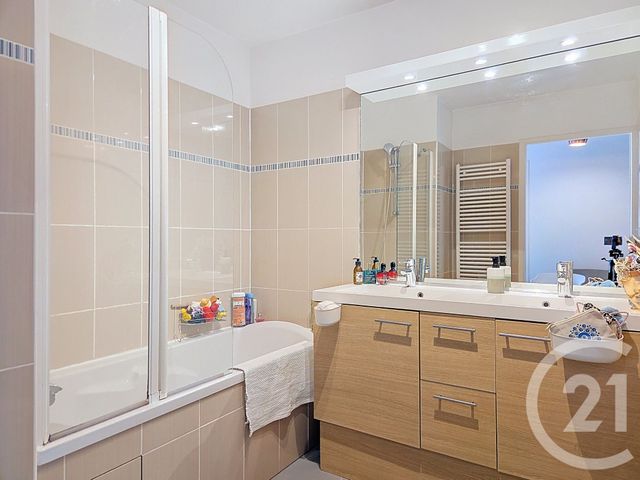 Appartement F3 &agrave; vendre - 3 pi&egrave;ces - 68,07 m2 - Bourg La Reine - 92 - ILE-DE-FRANCE