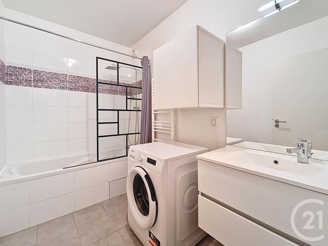 Appartement F3 &agrave; louer - 3 pi&egrave;ces - 73,08 m2 - Ivry Sur Seine - 94 - ILE-DE-FRANCE