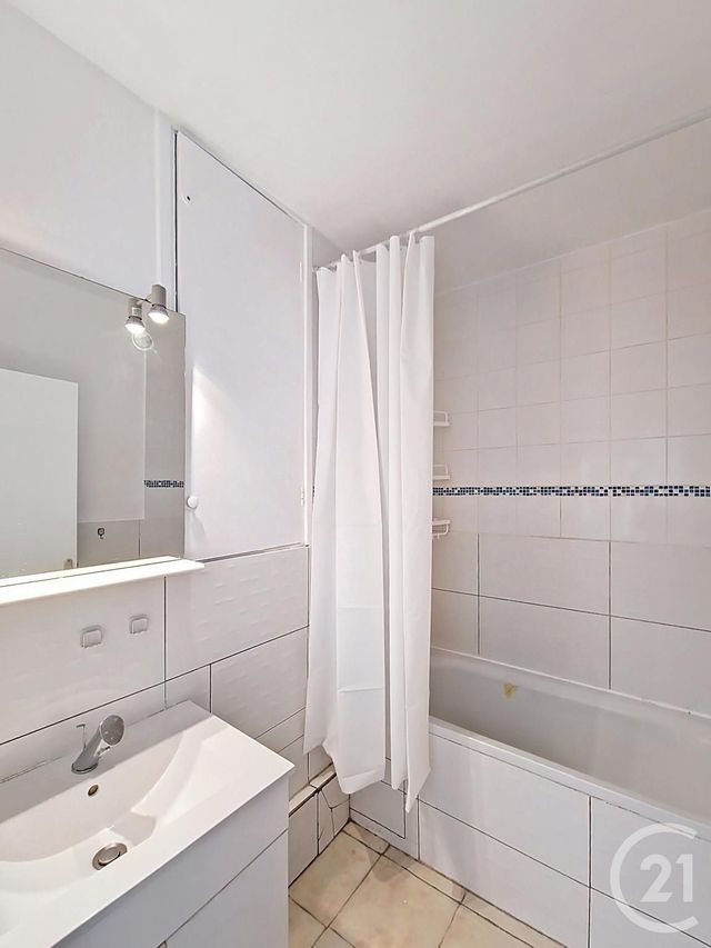 Appartement F3 &agrave; louer - 3 pi&egrave;ces - 60,03 m2 - Antony - 92 - ILE-DE-FRANCE