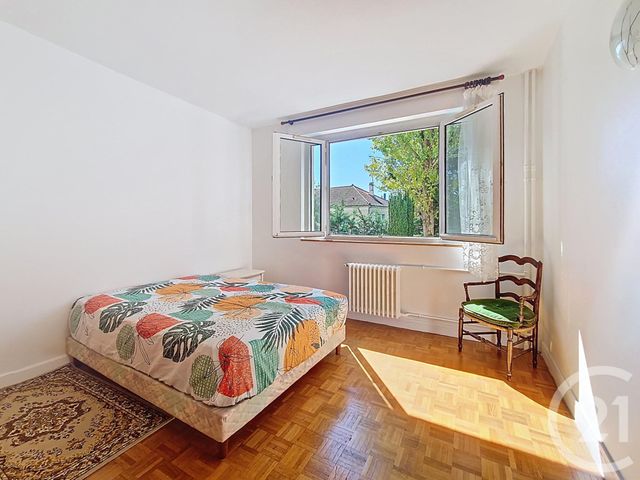 Appartement F4 &agrave; louer - 4 pi&egrave;ces - 74,95 m2 - Bourg La Reine - 92 - ILE-DE-FRANCE