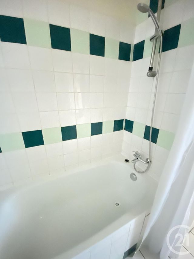 Appartement Studio &agrave; louer - 1 pi&egrave;ce - 20,04 m2 - Bourg La Reine - 92 - ILE-DE-FRANCE