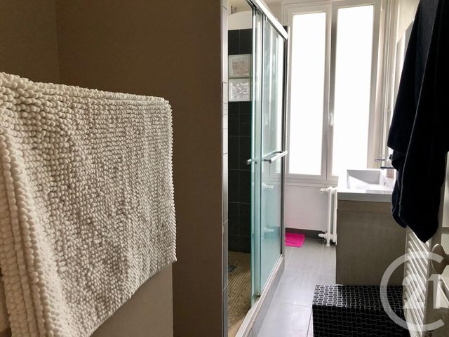 Appartement F3 &agrave; louer - 3 pi&egrave;ces - 67,80 m2 - Bourg La Reine - 92 - ILE-DE-FRANCE