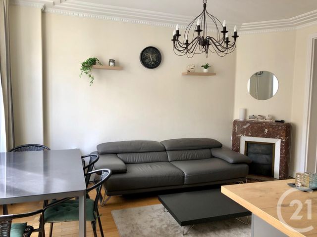 Appartement F3 &agrave; louer - 3 pi&egrave;ces - 67,80 m2 - Bourg La Reine - 92 - ILE-DE-FRANCE