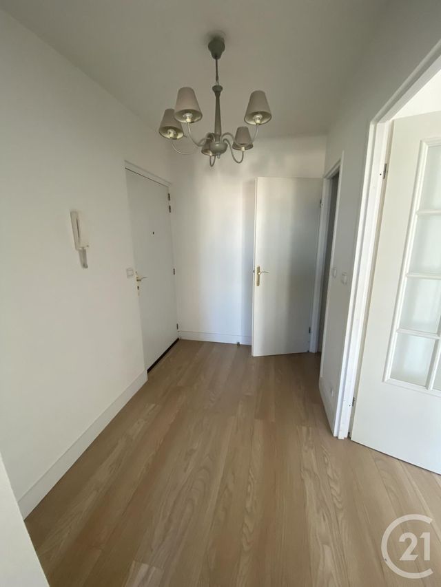 Appartement F2 &agrave; louer - 2 pi&egrave;ces - 46,57 m2 - Bourg La Reine - 92 - ILE-DE-FRANCE