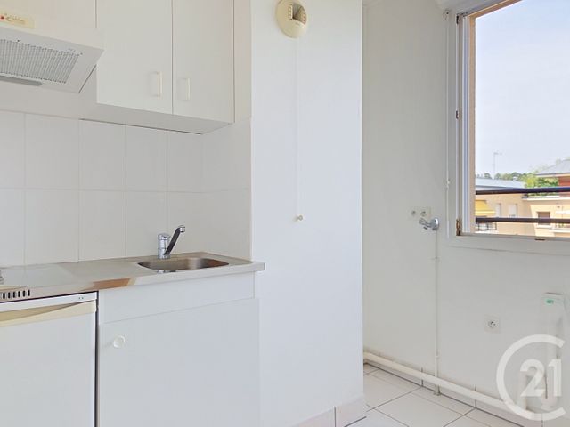 Appartement F2 &agrave; vendre - 2 pi&egrave;ces - 40,98 m2 - Le Plessis Robinson - 92 - ILE-DE-FRANCE