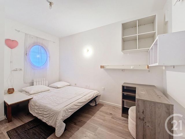 Appartement F3 &agrave; louer - 3 pi&egrave;ces - 53,19 m2 - Le Plessis Robinson - 92 - ILE-DE-FRANCE