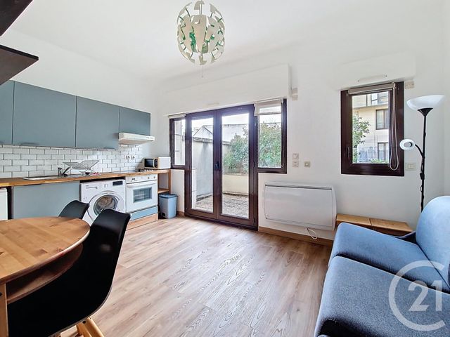 Appartement F1 &agrave; louer - 1 pi&egrave;ce - 17,14 m2 - Bourg La Reine - 92 - ILE-DE-FRANCE