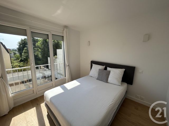 Appartement F2 &agrave; louer - 2 pi&egrave;ces - 36,99 m2 - Bourg La Reine - 92 - ILE-DE-FRANCE