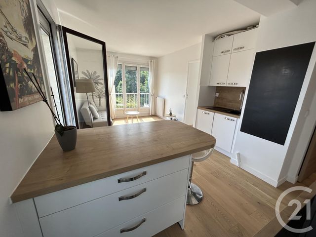 Appartement F2 &agrave; louer - 2 pi&egrave;ces - 36,99 m2 - Bourg La Reine - 92 - ILE-DE-FRANCE