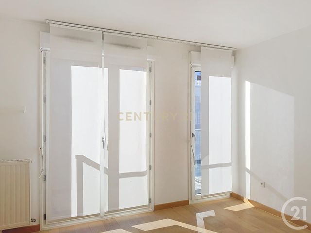 Appartement Duplex &agrave; louer - 3 pi&egrave;ces - 66,52 m2 - Bourg La Reine - 92 - ILE-DE-FRANCE