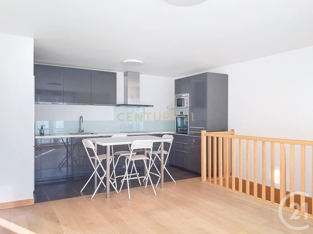Appartement Duplex &agrave; louer - 3 pi&egrave;ces - 66,52 m2 - Bourg La Reine - 92 - ILE-DE-FRANCE