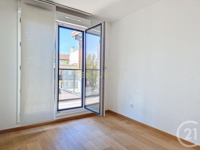 Appartement Duplex &agrave; louer - 3 pi&egrave;ces - 66,52 m2 - Bourg La Reine - 92 - ILE-DE-FRANCE