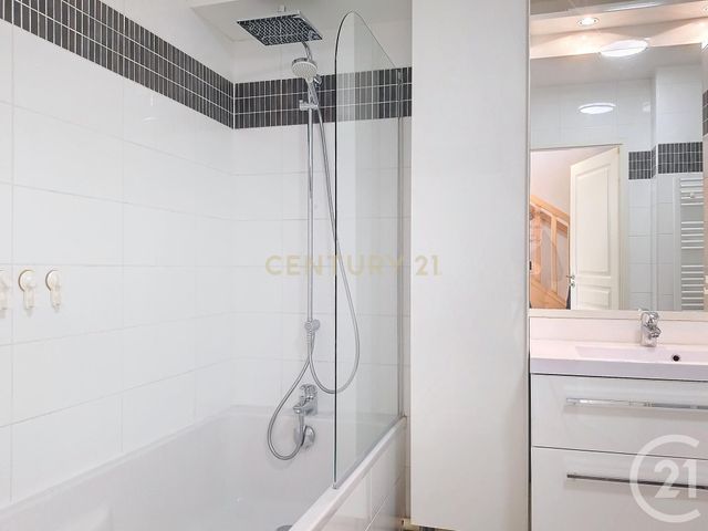 Appartement Duplex &agrave; louer - 3 pi&egrave;ces - 66,52 m2 - Bourg La Reine - 92 - ILE-DE-FRANCE
