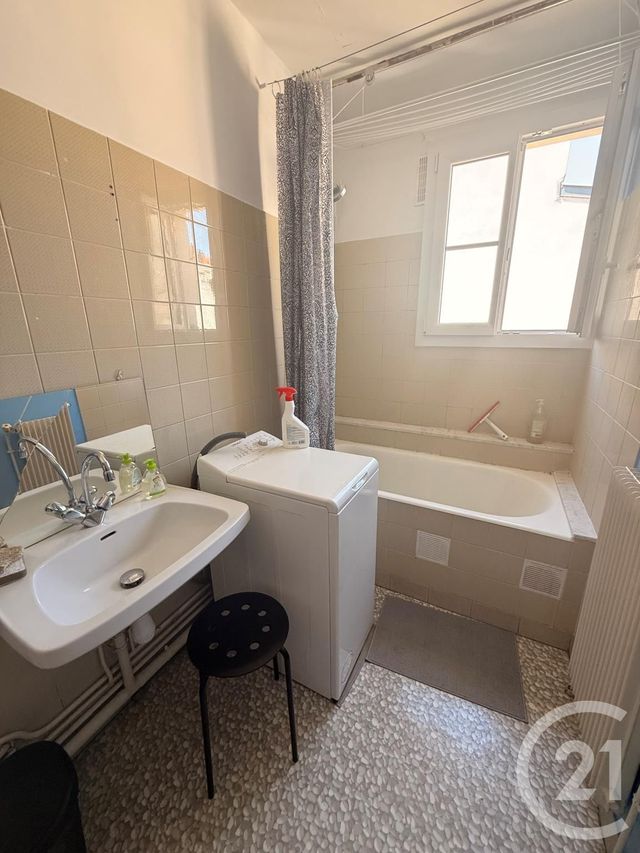 Appartement &agrave; vendre - 2 pi&egrave;ces - 45 m2 - Paris - 75011 - ILE-DE-FRANCE