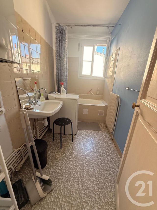 Appartement &agrave; vendre - 2 pi&egrave;ces - 45 m2 - Paris - 75011 - ILE-DE-FRANCE