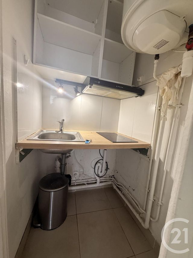 Appartement F2 &agrave; vendre - 2 pi&egrave;ces - 26 m2 - Paris - 75020 - ILE-DE-FRANCE