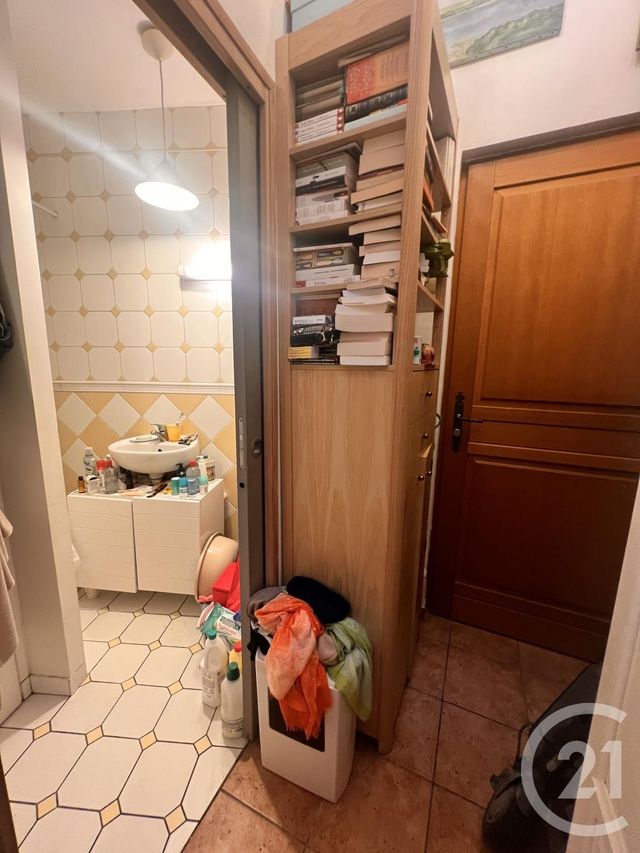 Appartement F2 &agrave; vendre - 2 pi&egrave;ces - 28 m2 - Paris - 75020 - ILE-DE-FRANCE