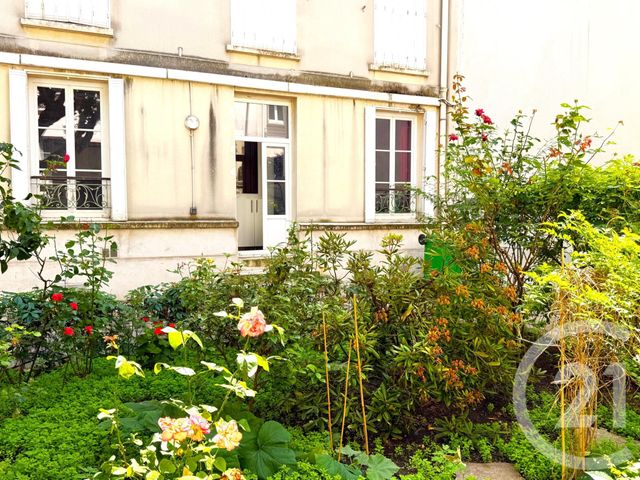 Appartement F3 à vendre - 3 pièces - 46 m2 - Paris - 75020 - ILE-DE-FRANCE